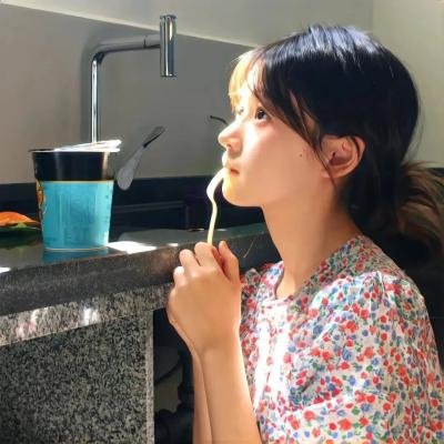 三个俄罗斯女孩